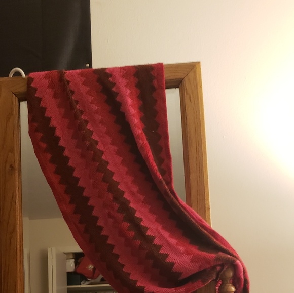 Accessories - Scarf